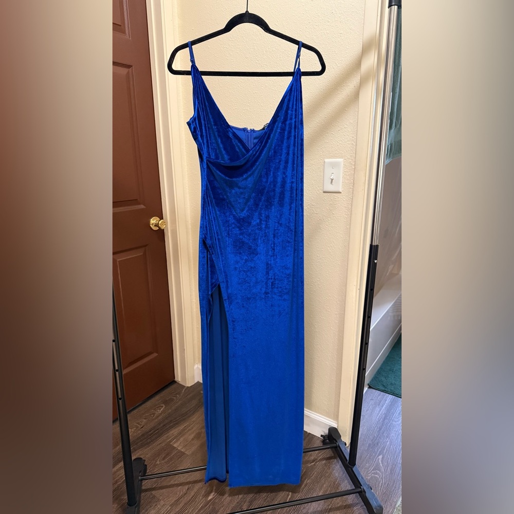 Lulu's Royal Blue Velvet Dress